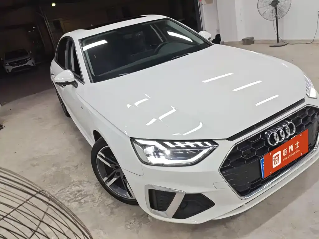 Audi A4L 2021 из CN, фото 5
