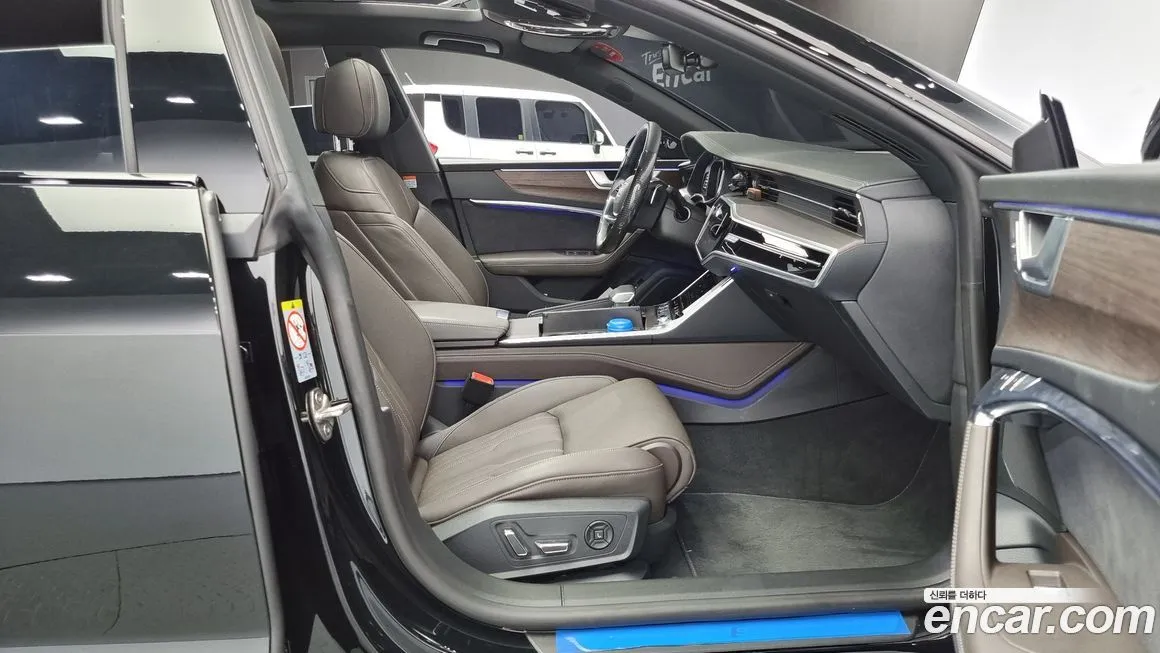 Audi A7 2023 из KR, фото 10
