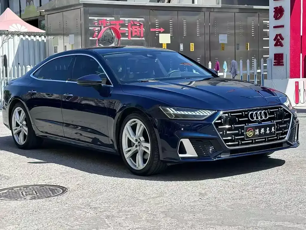 Audi A7L 2023 из CN, фото 3