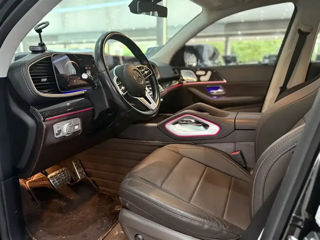 Mercedes-Benz GLE — фото 8