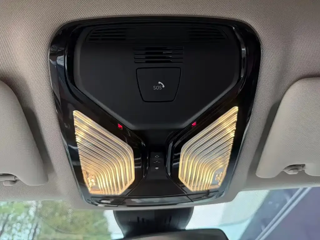 BMW i3 2024 из CN, фото 8