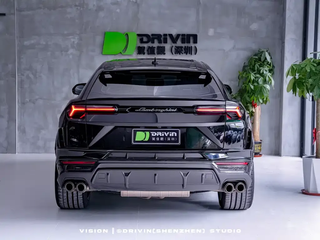 Lamborghini Urus 2023 из CN, фото 4