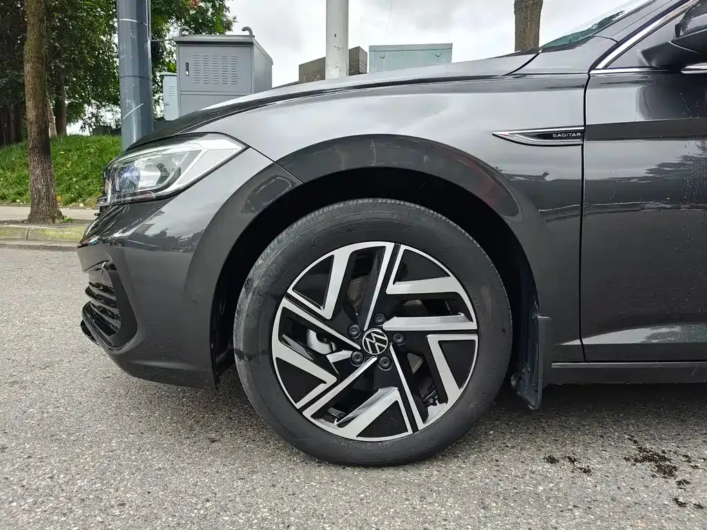 Volkswagen Sagitar 2023 из CN, фото 2