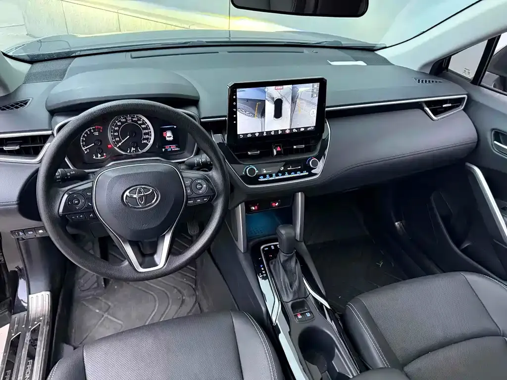 Toyota Frontlander 2023 из CN, фото 5