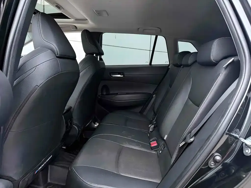 Toyota Frontlander 2023 из CN, фото 8