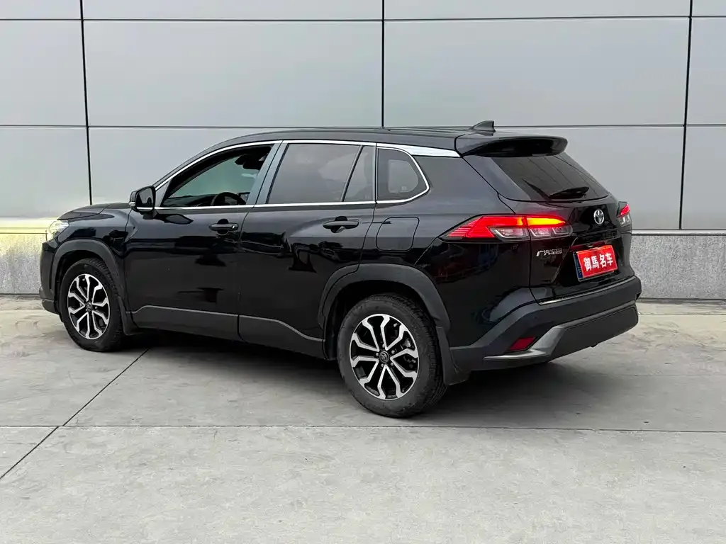 Toyota Frontlander 2023 из CN, фото 9