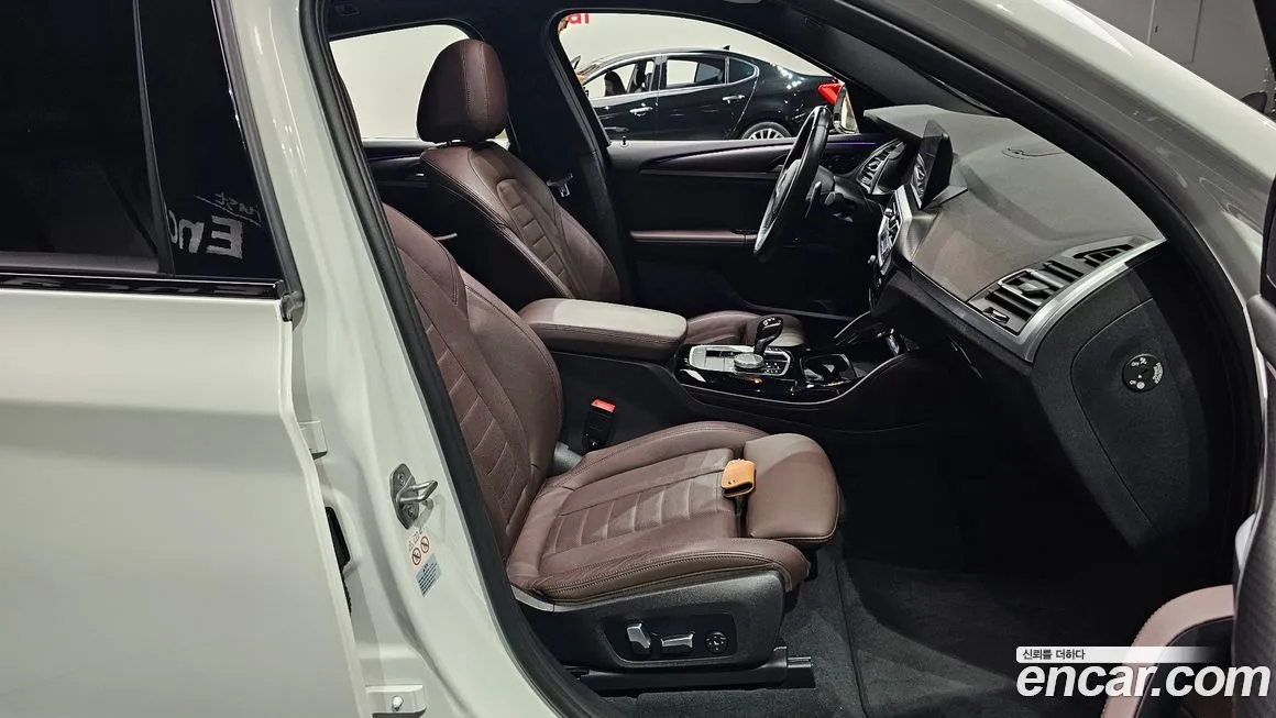 BMW X4 — фото 10