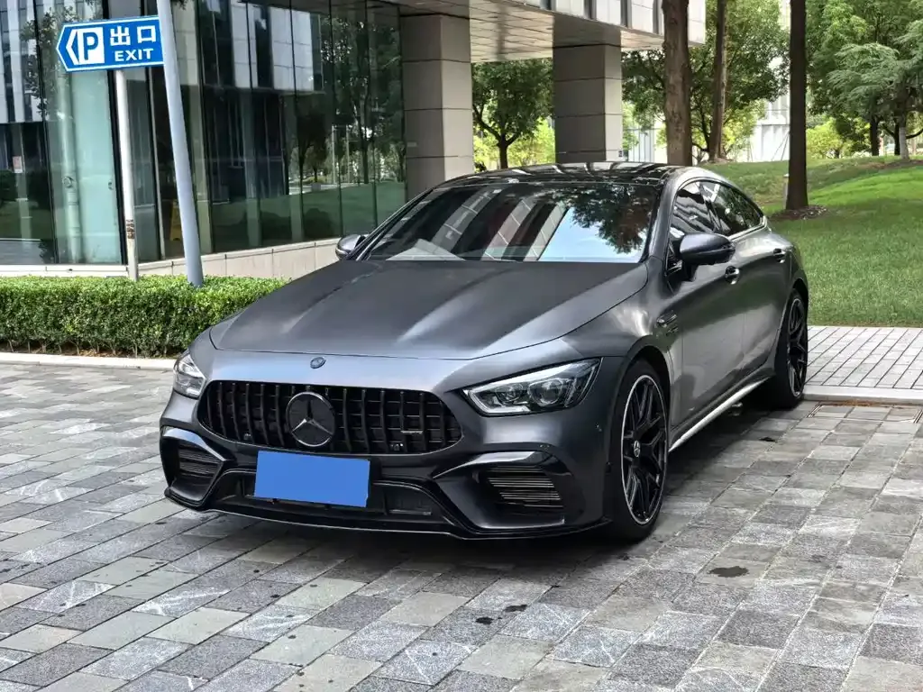 Mercedes-Benz AMG GT — фото 1