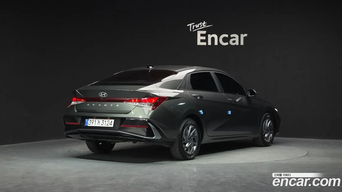 Hyundai AVANTE — фото 2