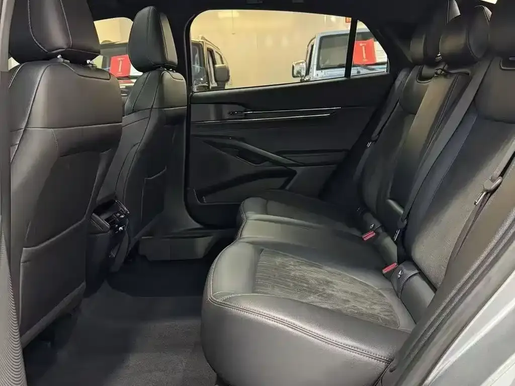 Ford Mondeo 2024 из CN, фото 6