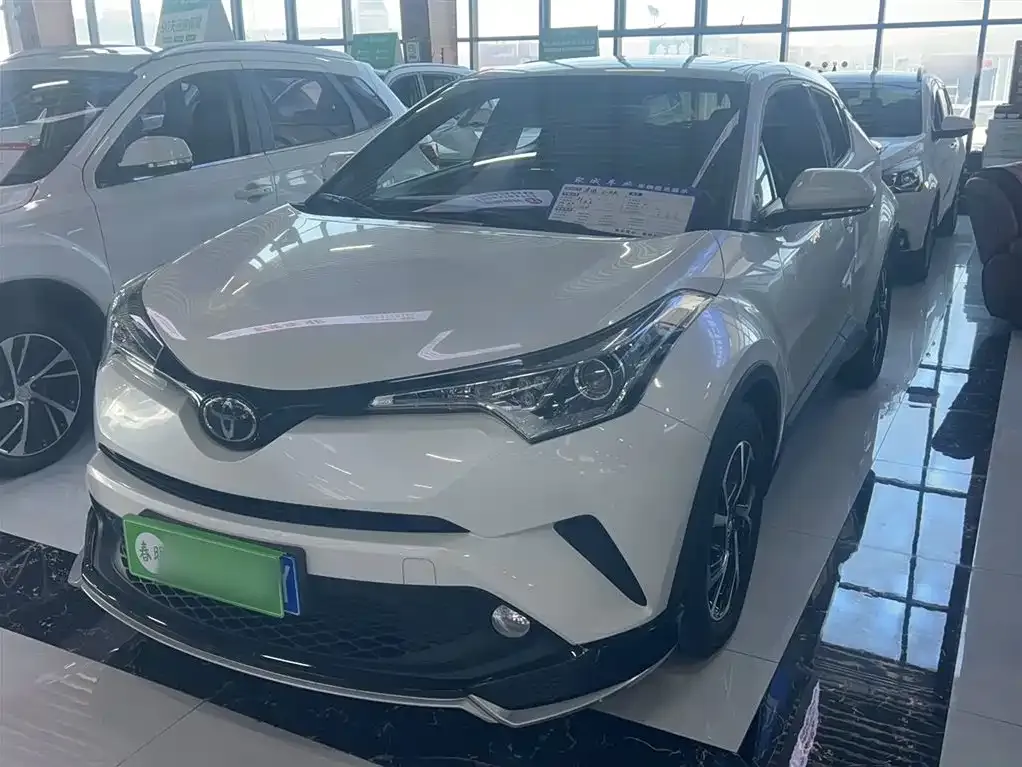 Toyota C-HR 2021 из CN, фото 2