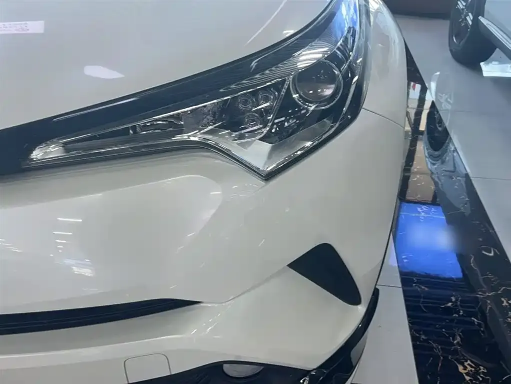 Toyota C-HR 2021 из CN, фото 3