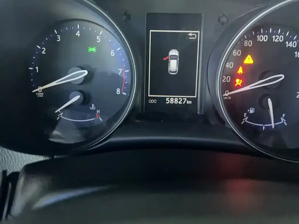 Toyota C-HR 2021 из CN, фото 7