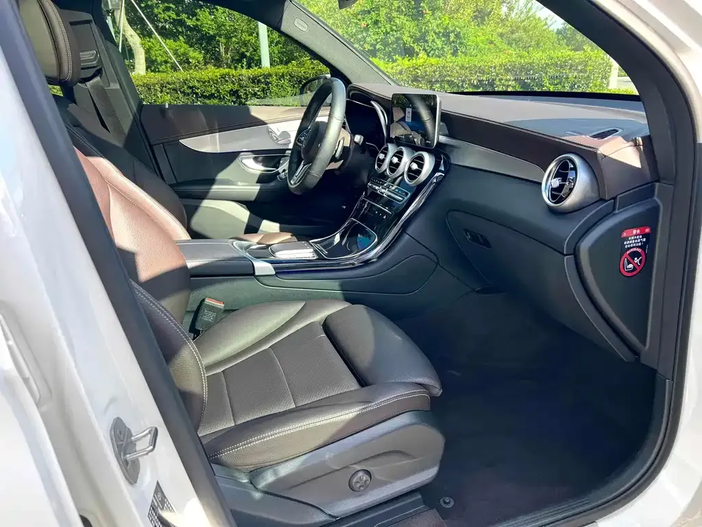Mercedes-Benz GLC 2022 из CN, фото 10