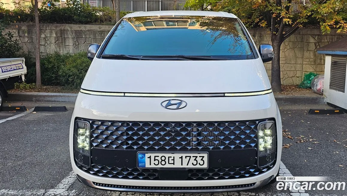 Hyundai Staria — фото 3