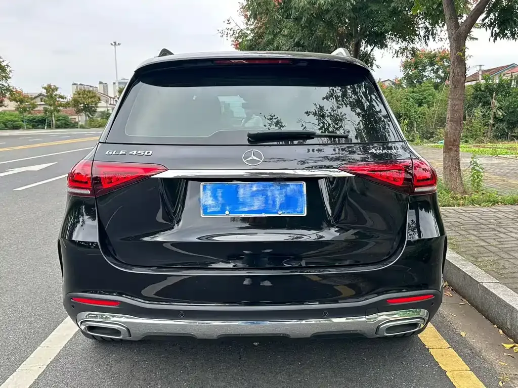Mercedes-Benz GLE — фото 8