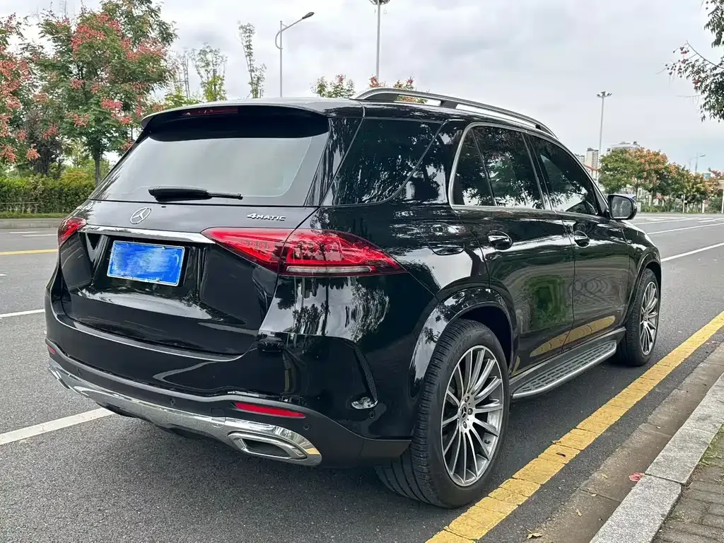 Mercedes-Benz GLE — фото 9
