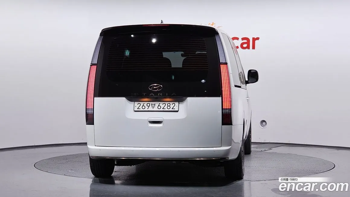 Hyundai Staria 2023 из KR, фото 4