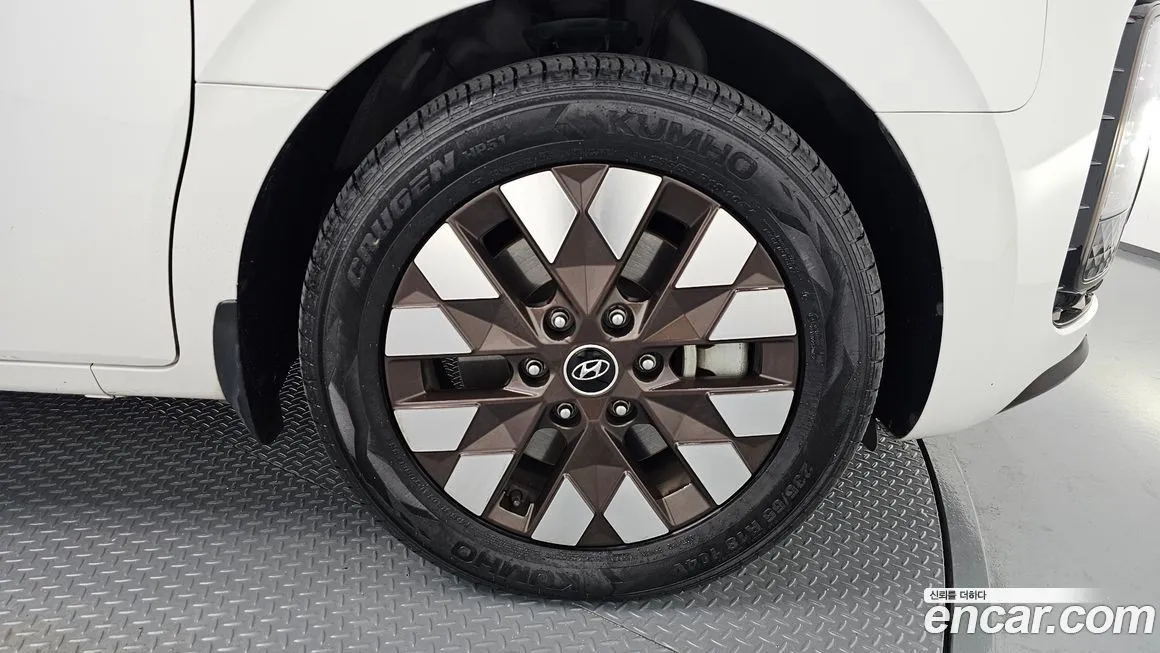 Hyundai Staria 2023 из KR, фото 5