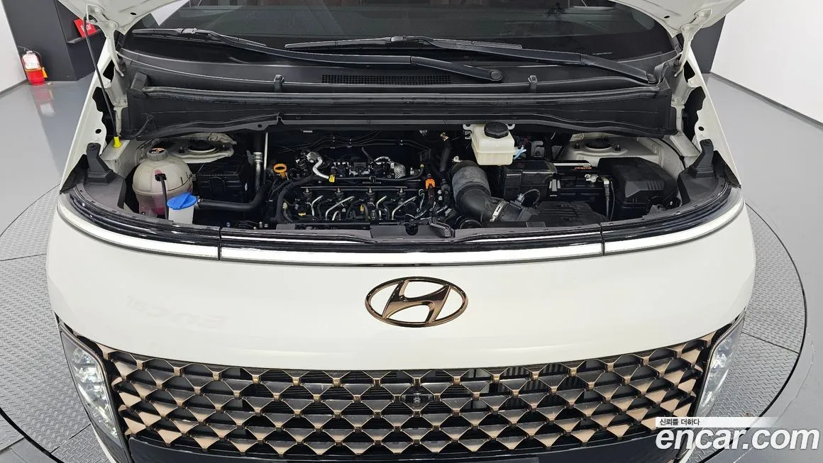 Hyundai Staria 2023 из KR, фото 6