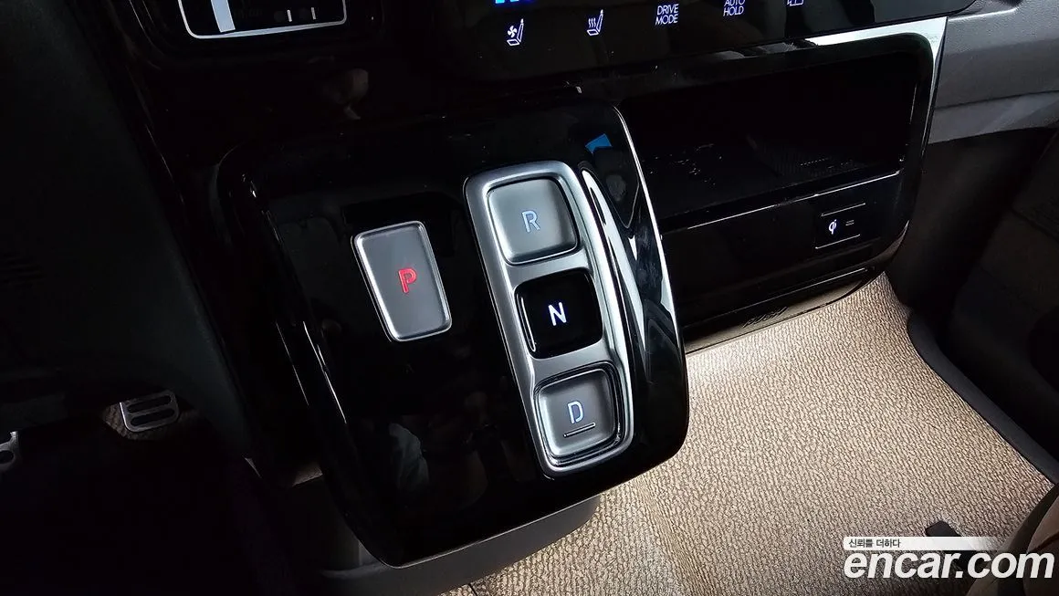 Hyundai Staria 2023 из KR, фото 9