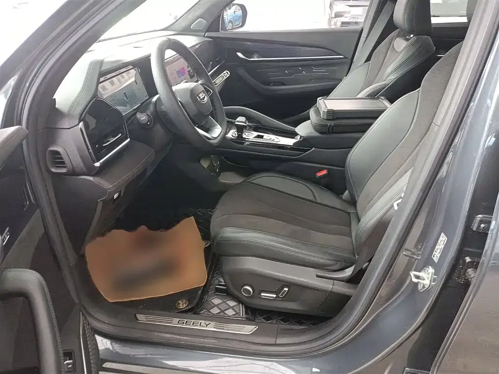 Geely Xingyue L 2024 из CN, фото 8
