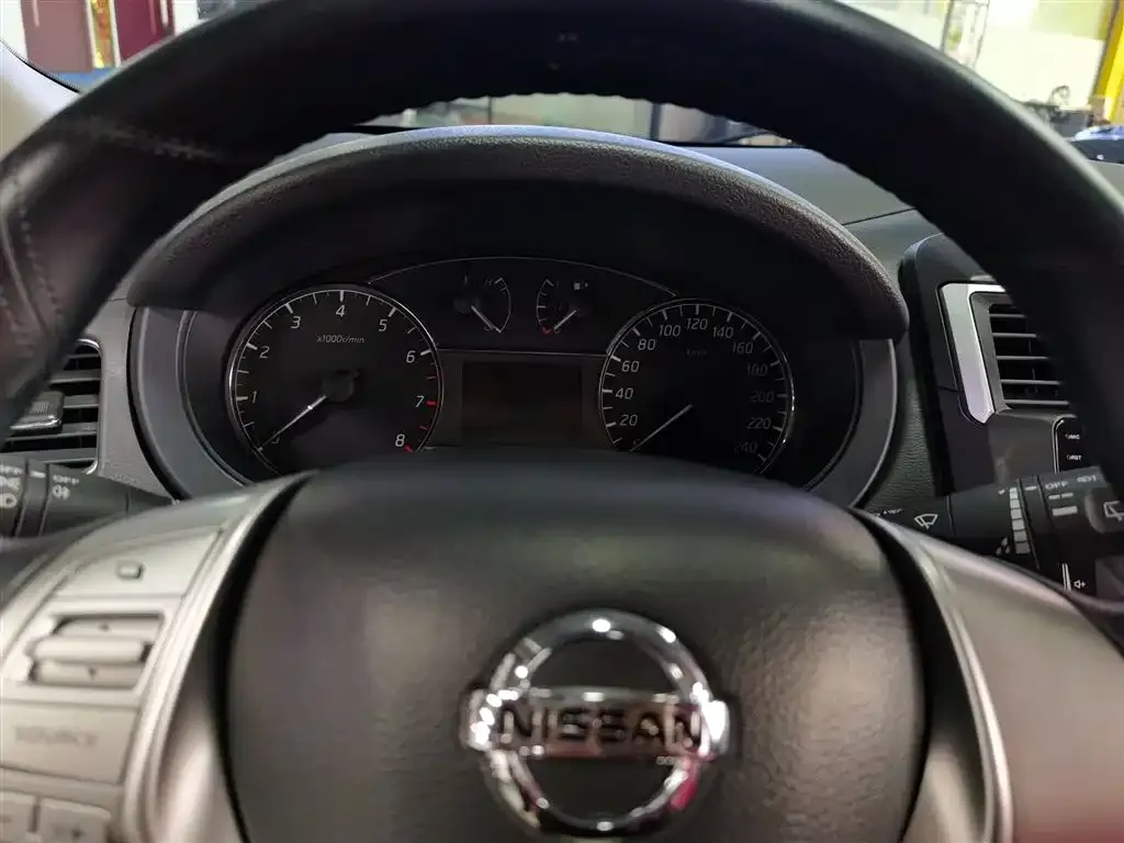 Nissan Tiida 2022 из CN, фото 6
