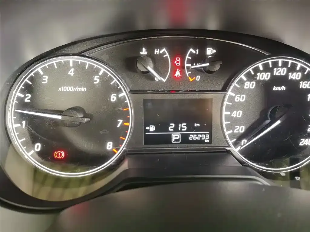 Nissan Tiida 2022 из CN, фото 7
