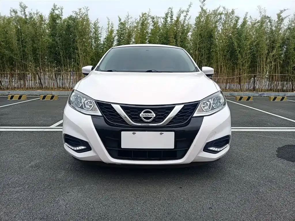 Nissan Tiida 2022 из CN, фото 9