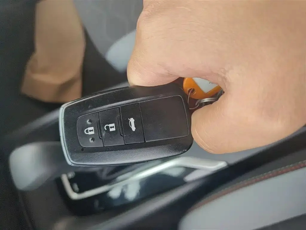 Toyota Corolla 2024 из CN, фото 9