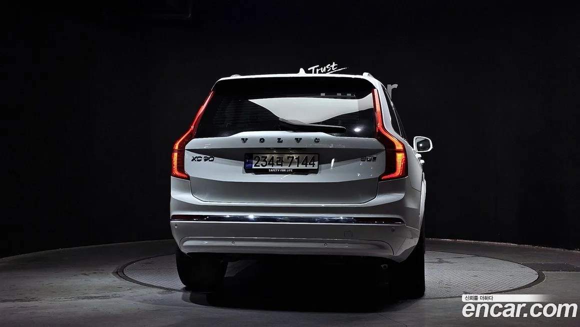 Volvo XC90 — фото 4