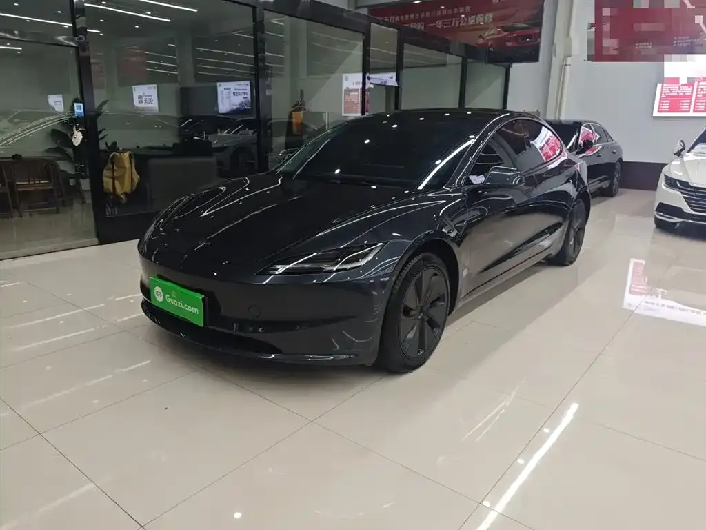 Tesla Model 3 2024 из CN, фото 2
