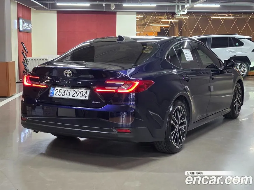 Toyota Camry 2025 из KR, фото 2