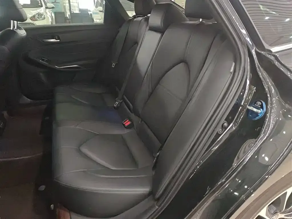 Toyota Avalon 2022 из CN, фото 7