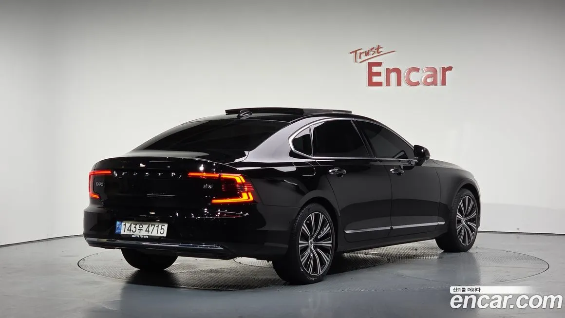 Volvo S90 2023 из KR, фото 2