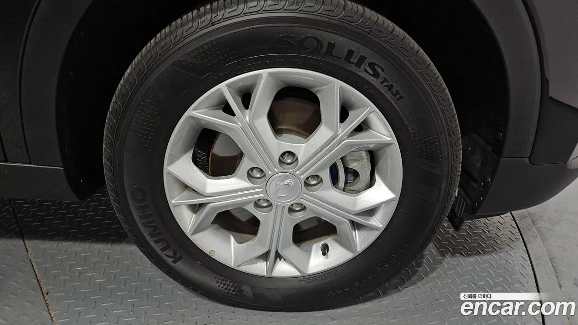 KG Mobility (Ssangyong) TIBOLI 2024 из KR, фото 5