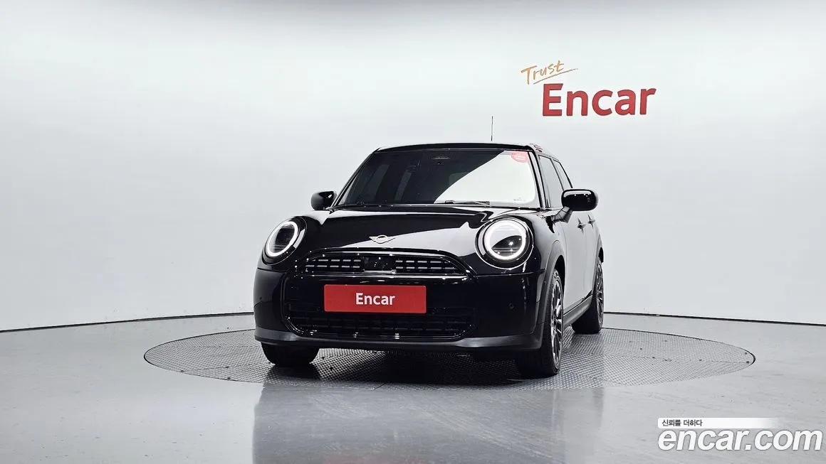 Mini Cooper 2025 из KR, фото 3