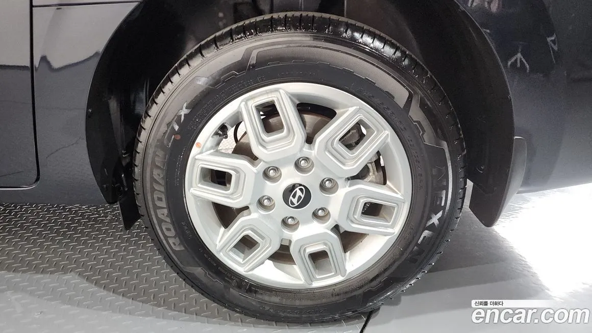 Hyundai Staria 2025 из KR, фото 5