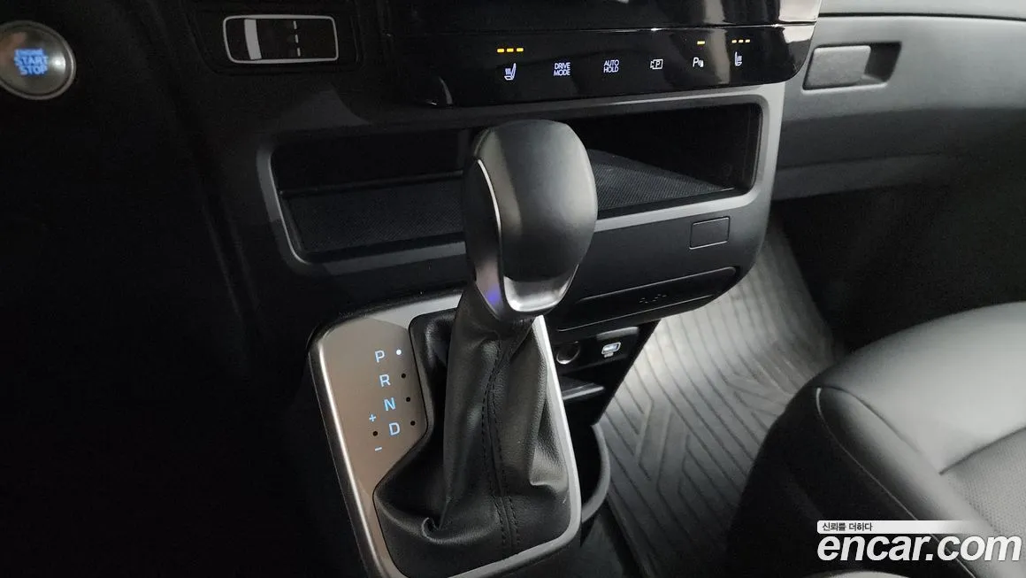 Hyundai Staria 2025 из KR, фото 9
