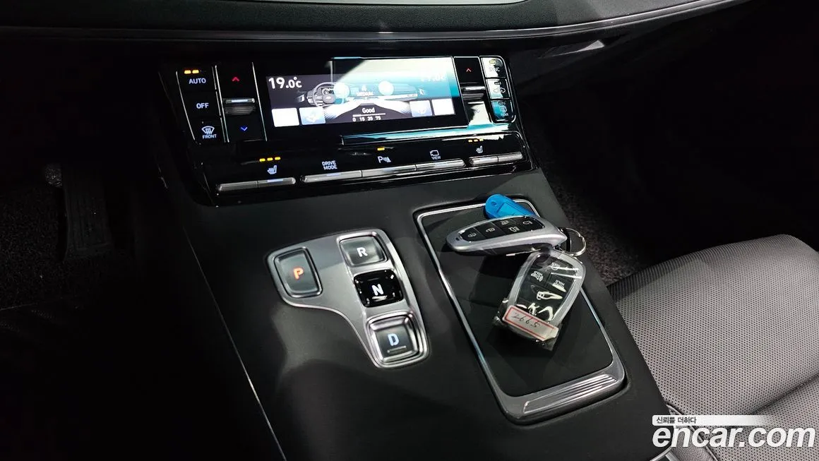 [object Object] Grandeur 2023 из KR, фото 9