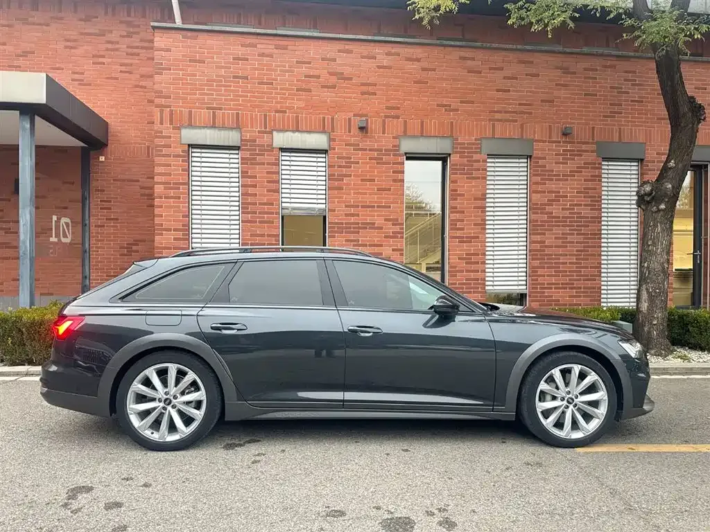 Audi A6 (Import) — фото 3