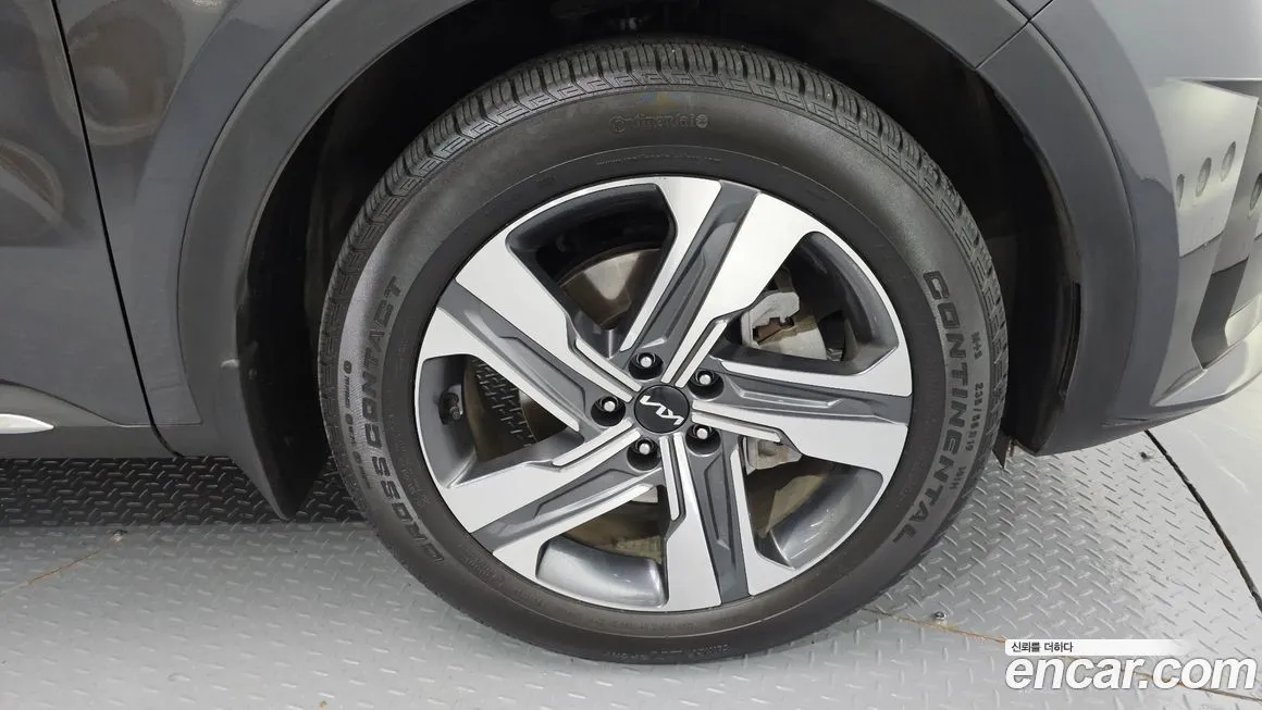 Kia Sorento — фото 5