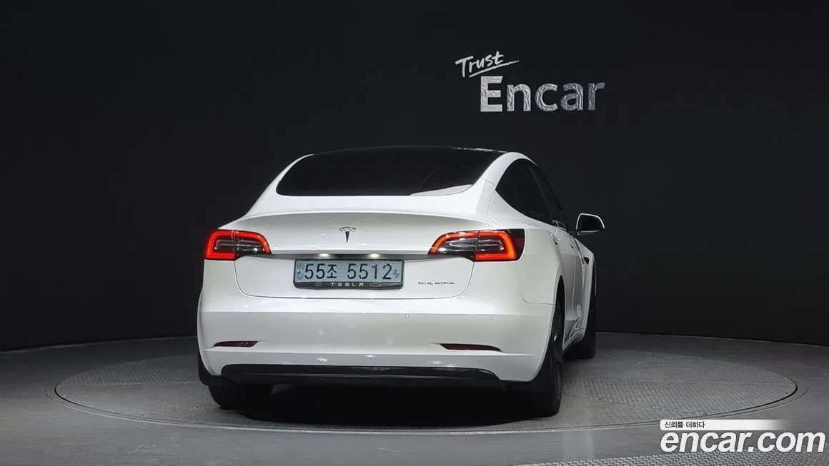 Tesla Model 3 2021 из KR, фото 4