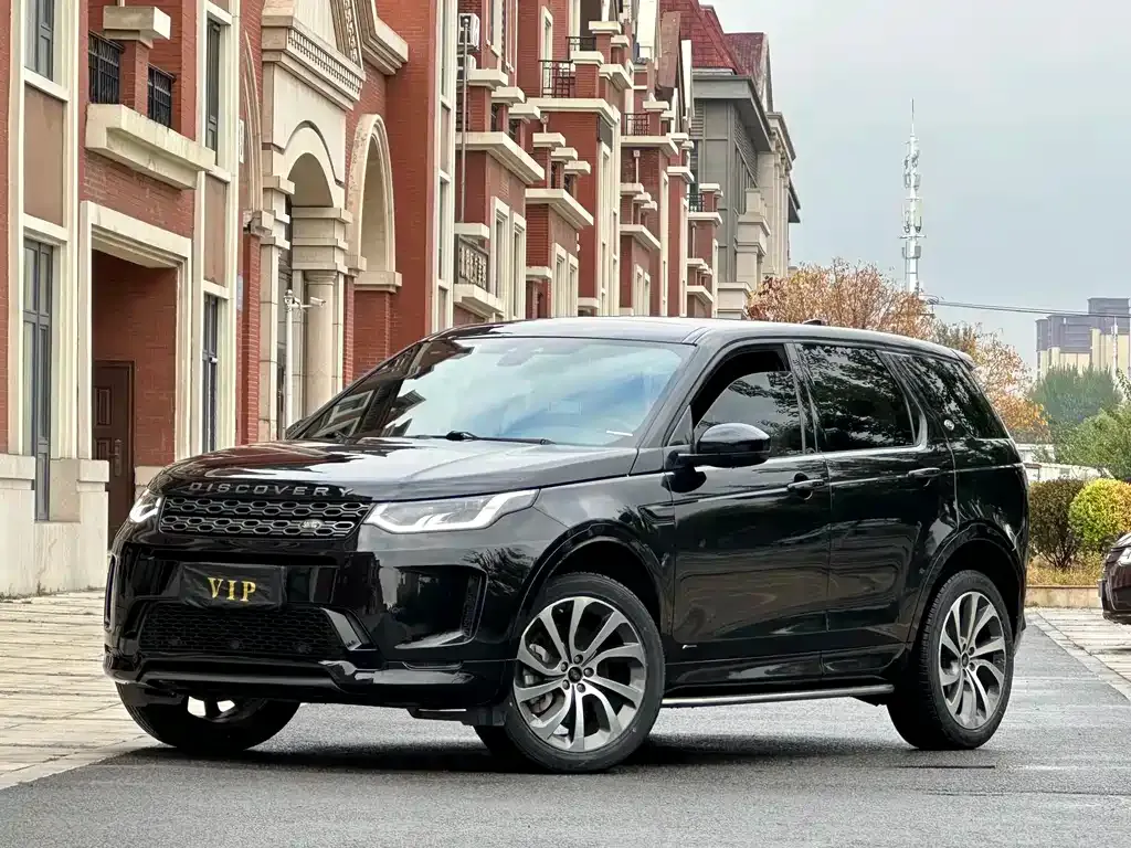 Land Rover Discovery Sport — фото 1