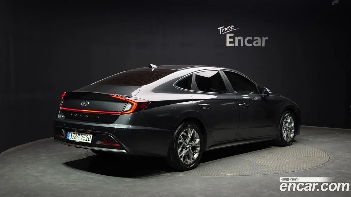 Hyundai Sonata — фото 2