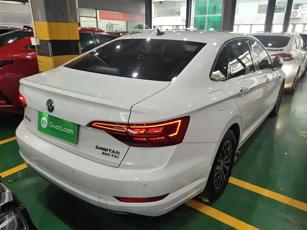 Volkswagen Sagitar 2021 из CN, фото 7