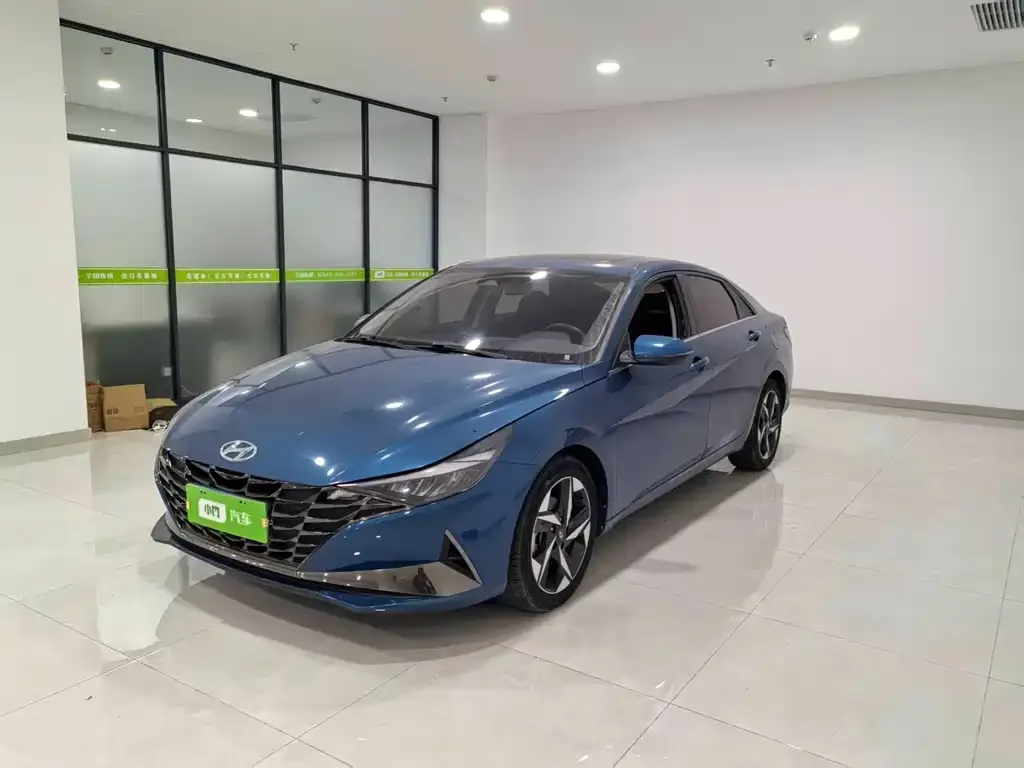 Hyundai Elantra 2022 из CN, фото 1
