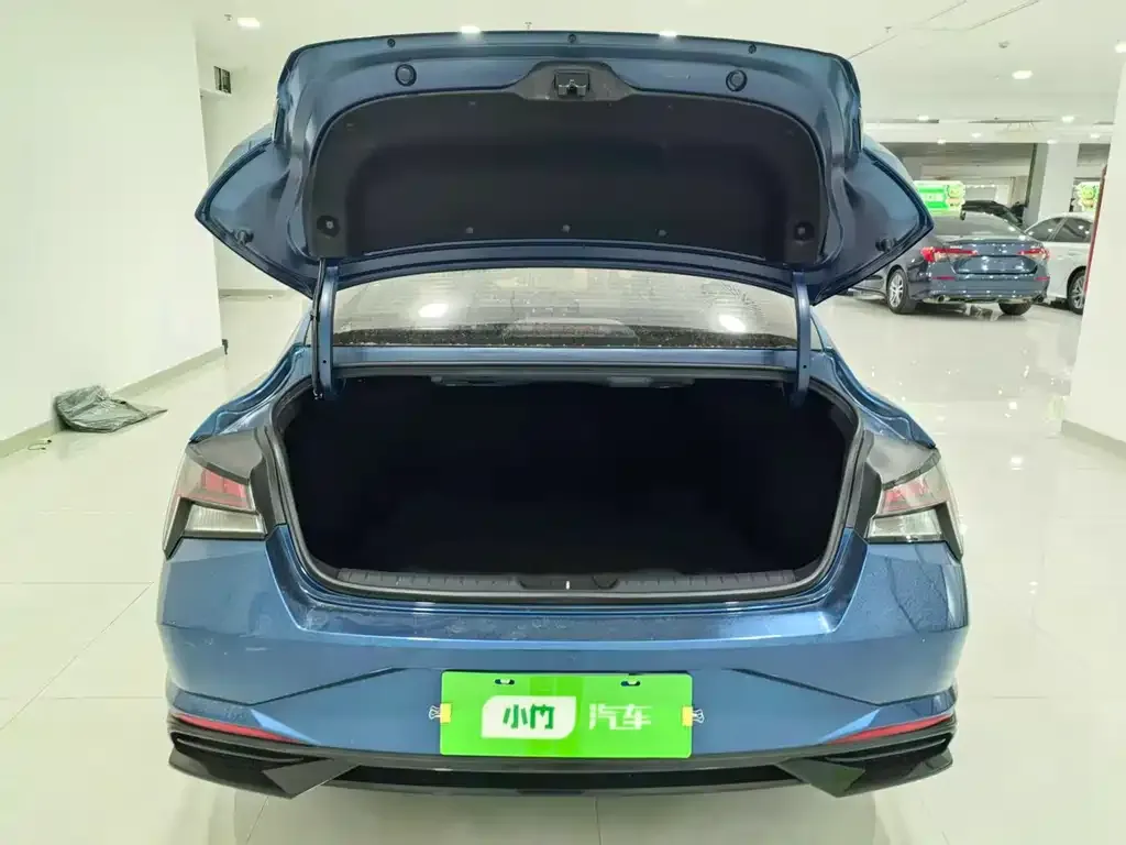 Hyundai Elantra 2022 из CN, фото 6
