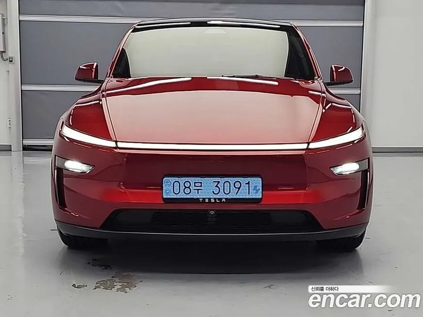 Tesla Model Y 2025 из KR, фото 2