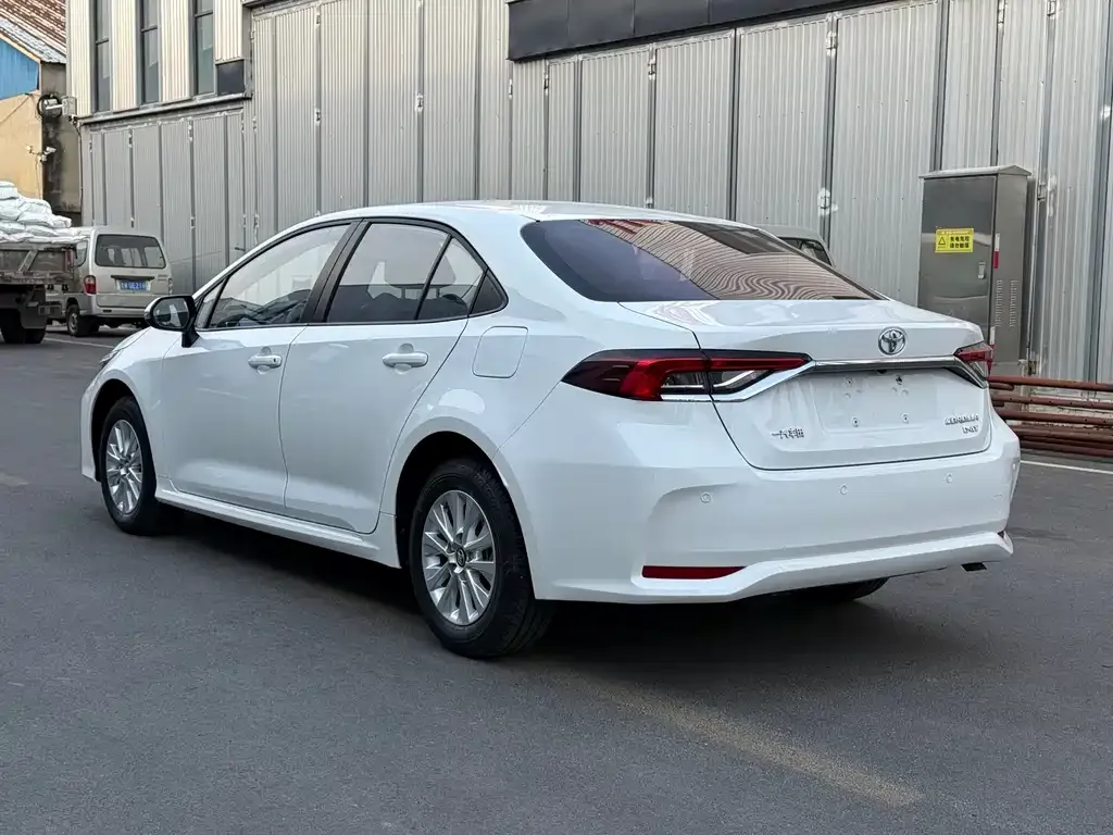 Toyota Corolla 2022 из CN, фото 4